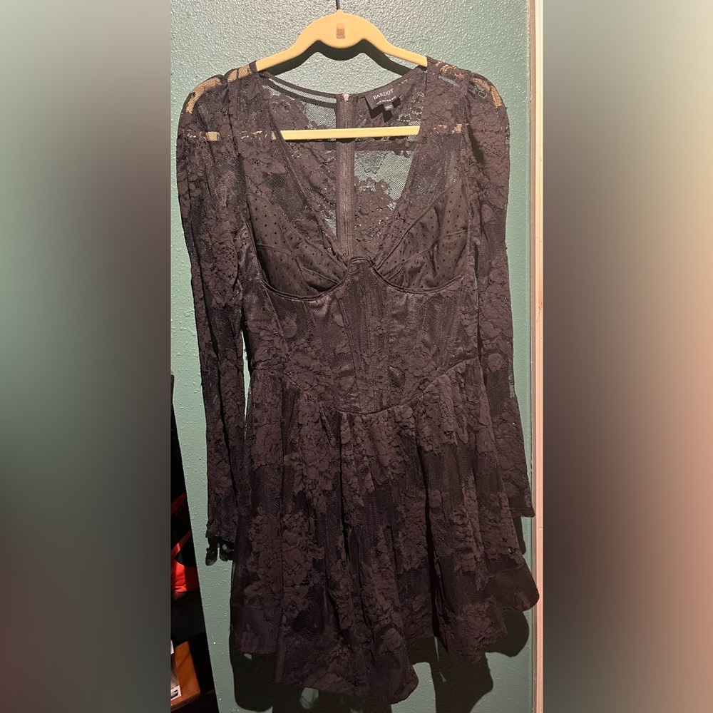 Long sleeve black lace corset dress